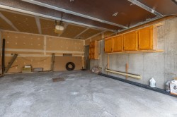 Garage - 