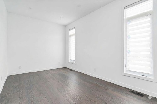 Chambre à coucher - 6020 Rue Robert, Saint-Placide, QC - Indoor Photo Showing Other Room