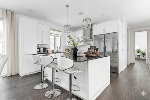 Cuisine - 6020 Rue Robert, Saint-Placide, QC - Indoor Photo Showing Kitchen With Upgraded Kitchen