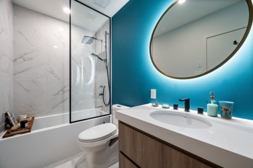 Salle de bains - 2107-5505 Boul. Du Quartier, Brossard, QC 