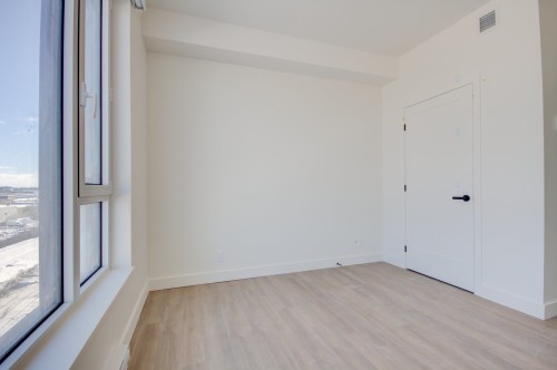 Bedroom - 702-1900 Rue Yvette-Brillon, Montréal (Ahuntsic-Cartierville), QC - Indoor Photo Showing Other Room