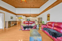 Salon - 