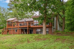 Cour - 