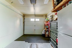Garage - 