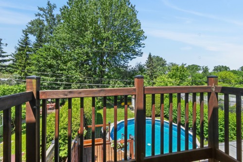 Balcon - 158 Av. Mermoz, Candiac, QC 