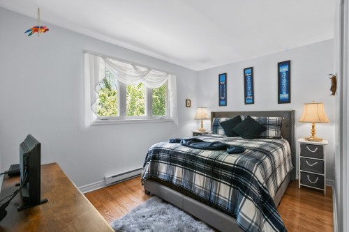 Chambre à coucher - 158 Av. Mermoz, Candiac, QC 