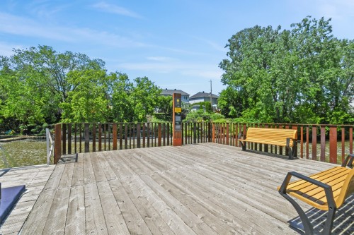 Terrasse - 158 Av. Mermoz, Candiac, QC 