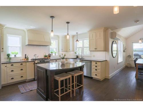 488 Gondola Point Rd, Quispamsis, NB 
