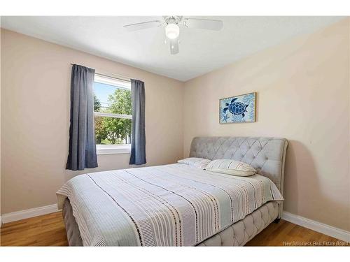 30 Leisure Ave, Fredericton, NB 
