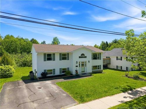30 Leisure Ave, Fredericton, NB 
