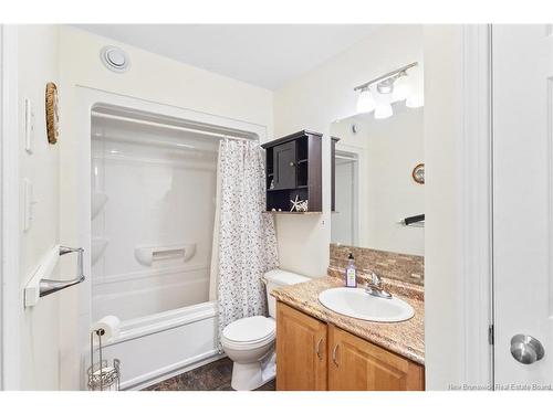 13 Eco Terra Dr, Fredericton, NB 