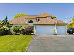 1117 Kennebecasis DR Saint John, NB E2K 5A6