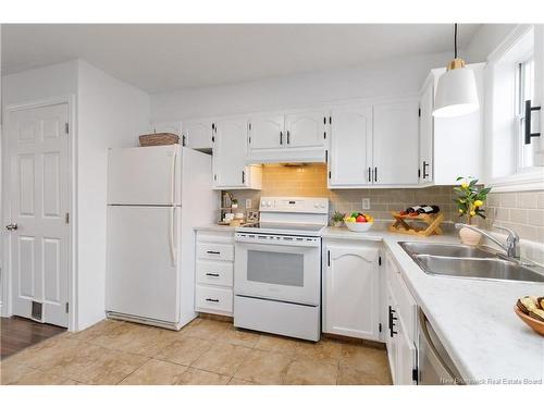 160 Thomas St, Dieppe, NB 