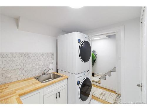 160 Thomas St, Dieppe, NB 