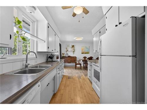 18 Dickson St, Fredericton, NB 