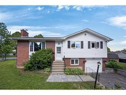 18 Dickson ST  Fredericton, NB E3A 5A7