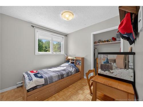 18 Dickson St, Fredericton, NB 