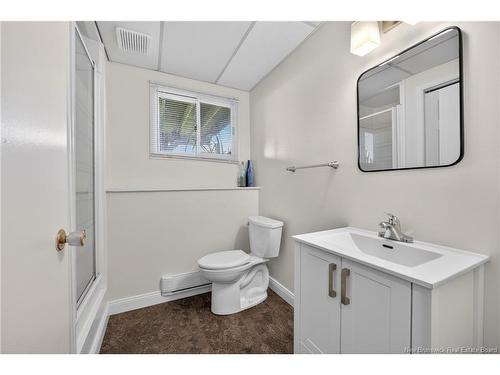 18 Dickson St, Fredericton, NB 