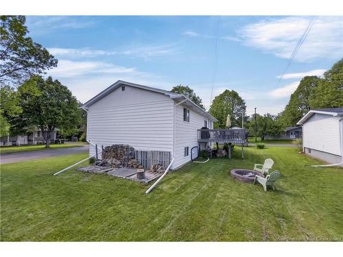 18 Dickson St, Fredericton, NB 