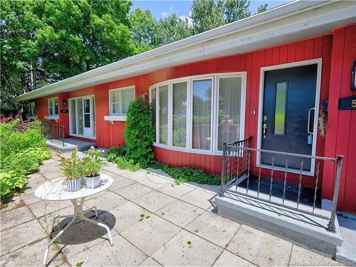 50 Broad Rd, Oromocto, NB 
