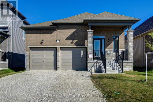 15 UNION BOULEVARD  Wasaga Beach, ON L9Z 0M6