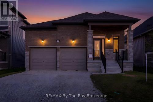 15 UNION BOULEVARD  Wasaga Beach, ON L9Z 0M6