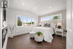 Bright and Beautiful Primary Bedroom. - 