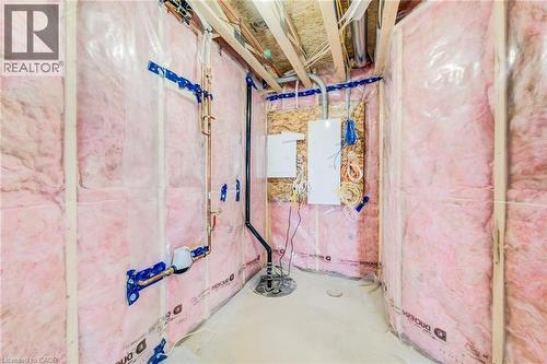 114 Bedell Drive, Mapleton, ON - Indoor Photo Showing Other Room