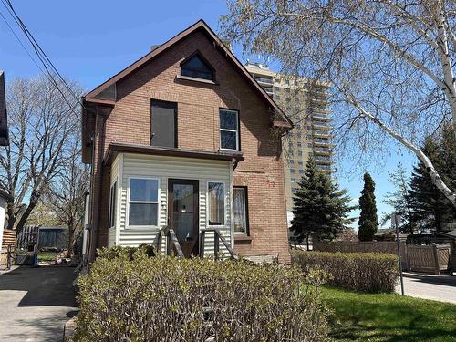 390 Ambrose, Thunder Bay, ON 