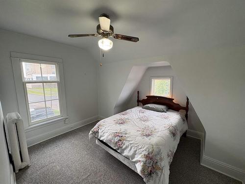 390 Ambrose, Thunder Bay, ON 