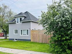 547 Court Street N  Thunder Bay, ON P7A 4Y3