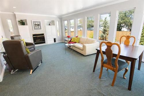 21 Schultz Rd, Pinawa, MB 