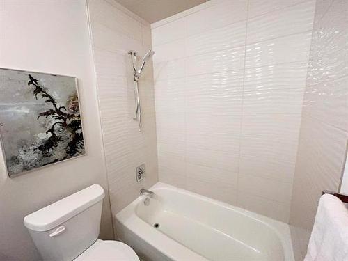 21 Schultz Rd, Pinawa, MB 