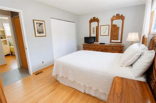 21 Schultz Rd, Pinawa, MB 
