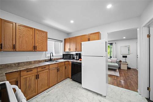 321 Berry St, Winnipeg, MB 