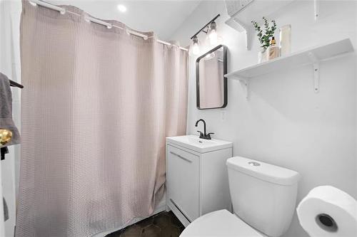 321 Berry St, Winnipeg, MB 