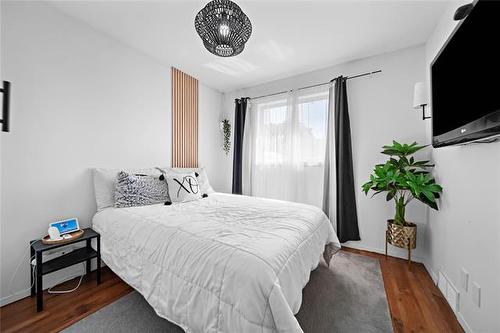 321 Berry St, Winnipeg, MB 