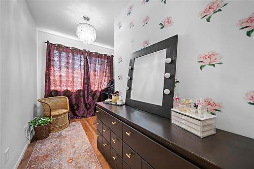 321 Berry St, Winnipeg, MB 