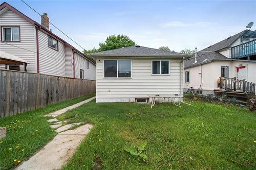 321 Berry St, Winnipeg, MB 