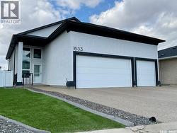 1633 MAPLE ROSE CRESCENT N  Regina, SK S4X 0J6