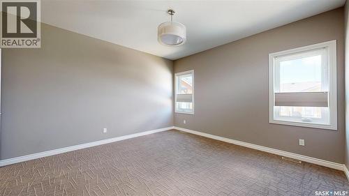 1633 Maple Rose Crescent N, Regina, SK 