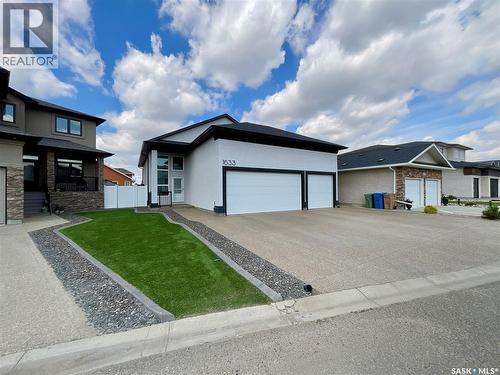 1633 Maple Rose Crescent N, Regina, SK 