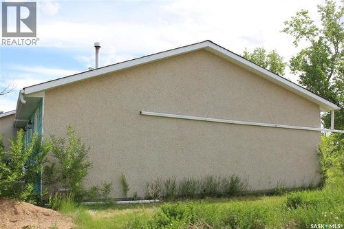 810 8Th Street, Chaplin, SK 