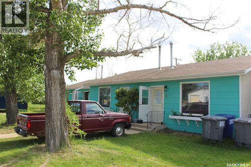 810 8Th Street, Chaplin, SK 