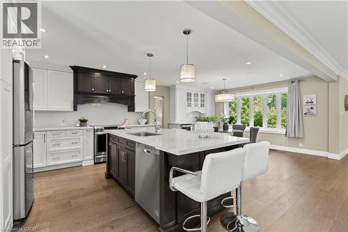 404 Hamilton Drive, Ancaster, ON 