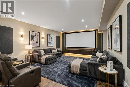 404 Hamilton Drive, Ancaster, ON 