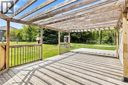 404 Hamilton Drive, Ancaster, ON 