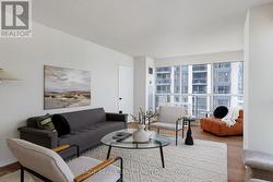811 - 28 HOLLYWOOD AVENUE  Toronto, ON M2N 6S4
