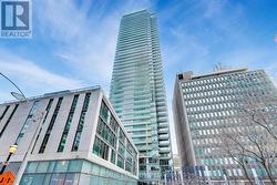 4004 - 33 LOMBARD STREET Toronto, ON M5C 3H8