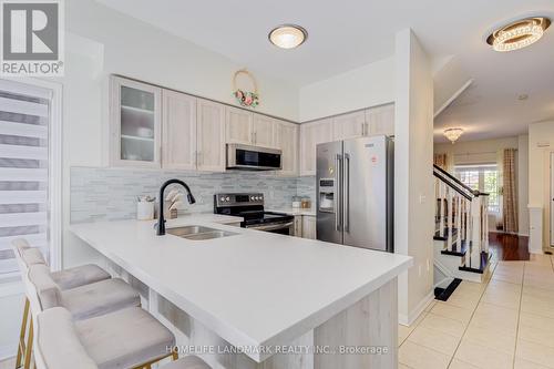 111 Knowles Drive, Toronto, ON 